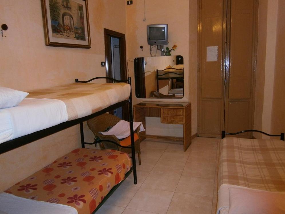 Walter Guest House Rome Bagian luar foto